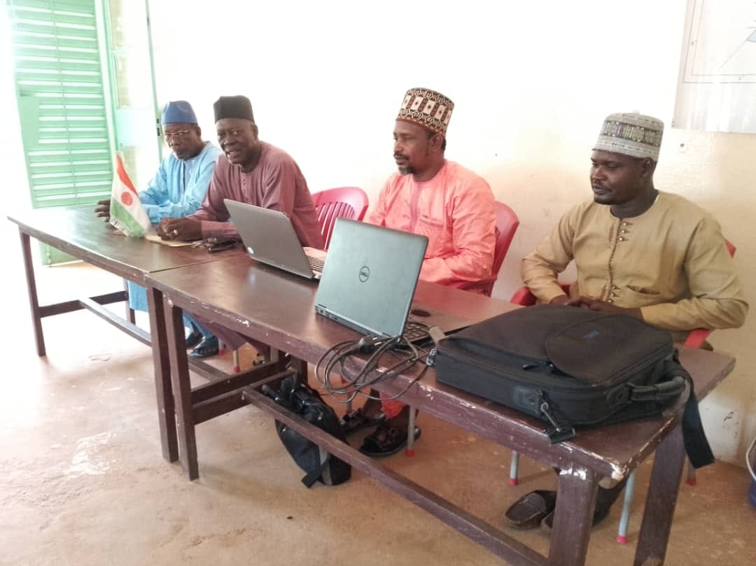 You are currently viewing Rencontre entre les acteurs concernés par le VIH et la SSR à Dioundiou